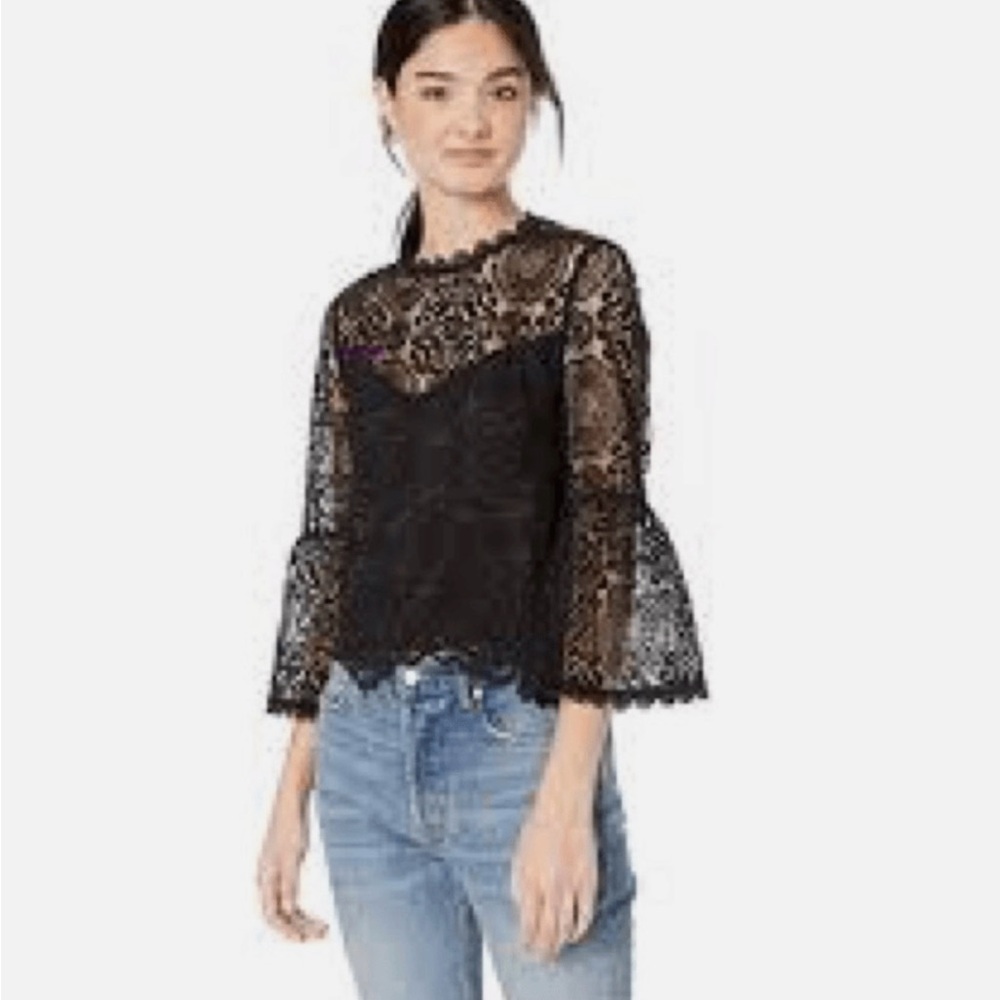 BB Dakota Lace Top w/ Bell Sleeves S